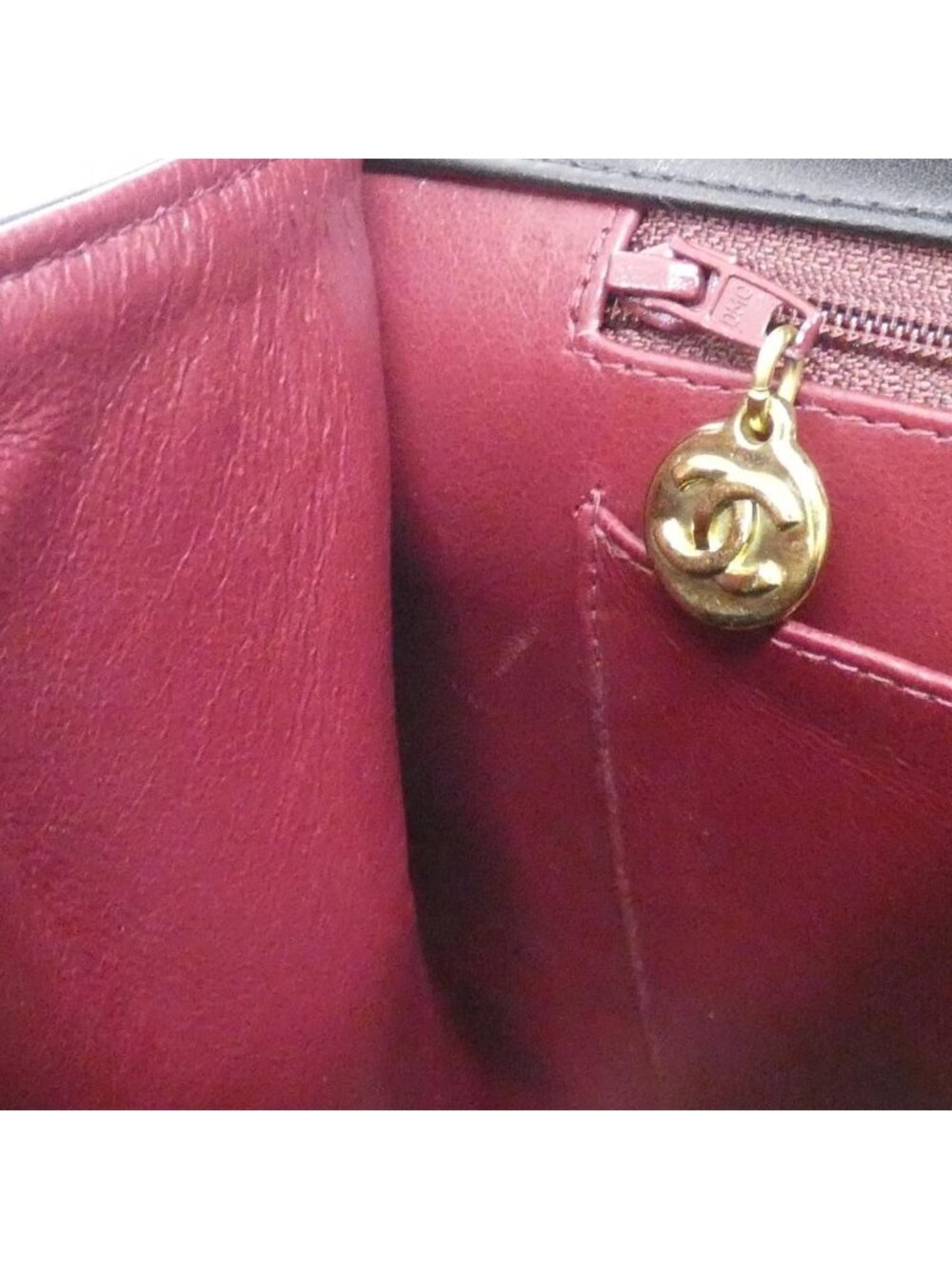 Chanel Vintage Shoulder Bag - Picture 8 of 8